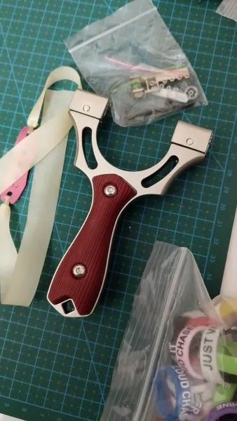 Dynamic Steel Slingshot 